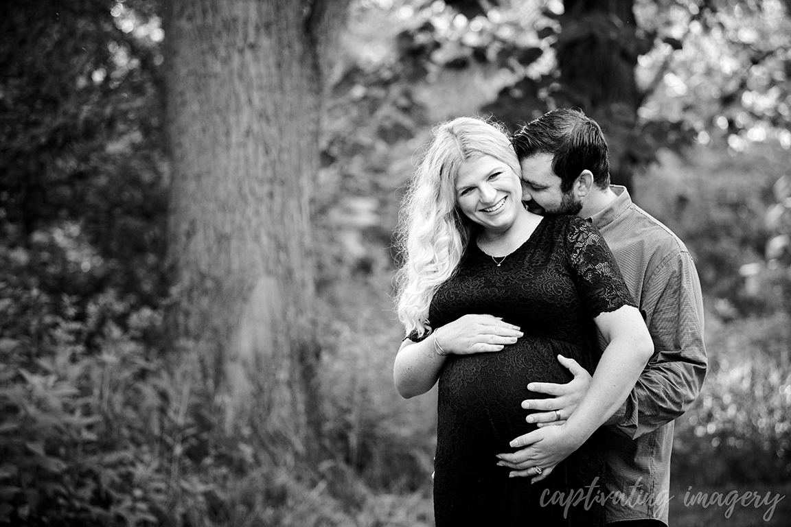 Cranberry maternity portraits 1 -