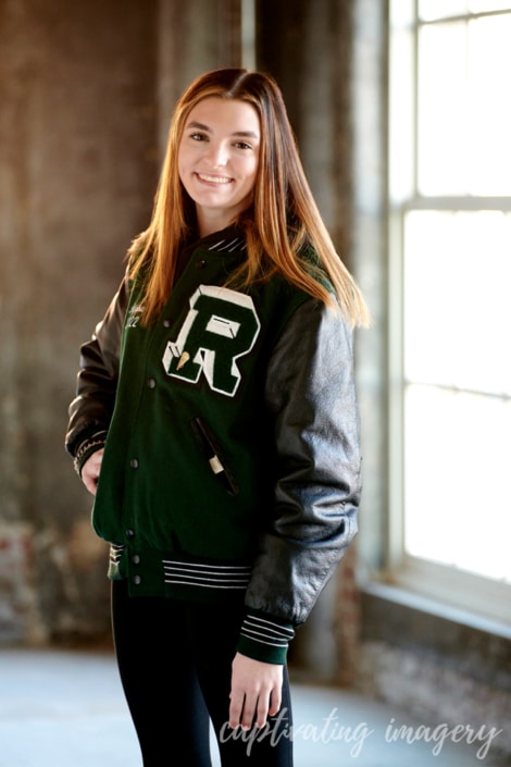 2022 01 Alyssa Pfaff 014 R - Pittsburgh senior portraits