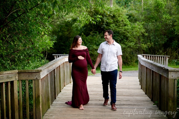 Expecting parents portraits - Cranberry Studio On-Location Maternity Session