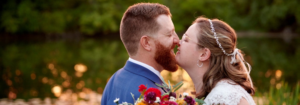 sunset bride and groom photography - Sunset wedding photos at The Atrium