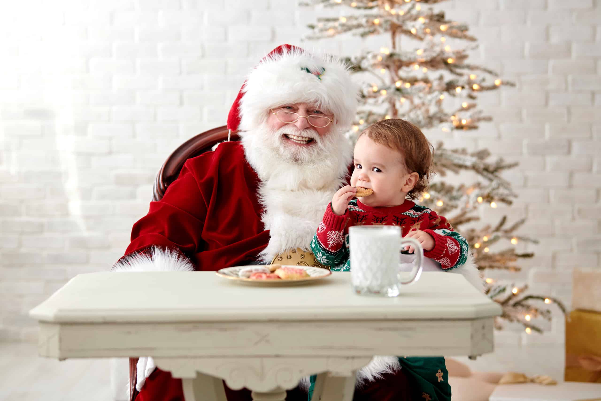 Cranberry Santa Photos